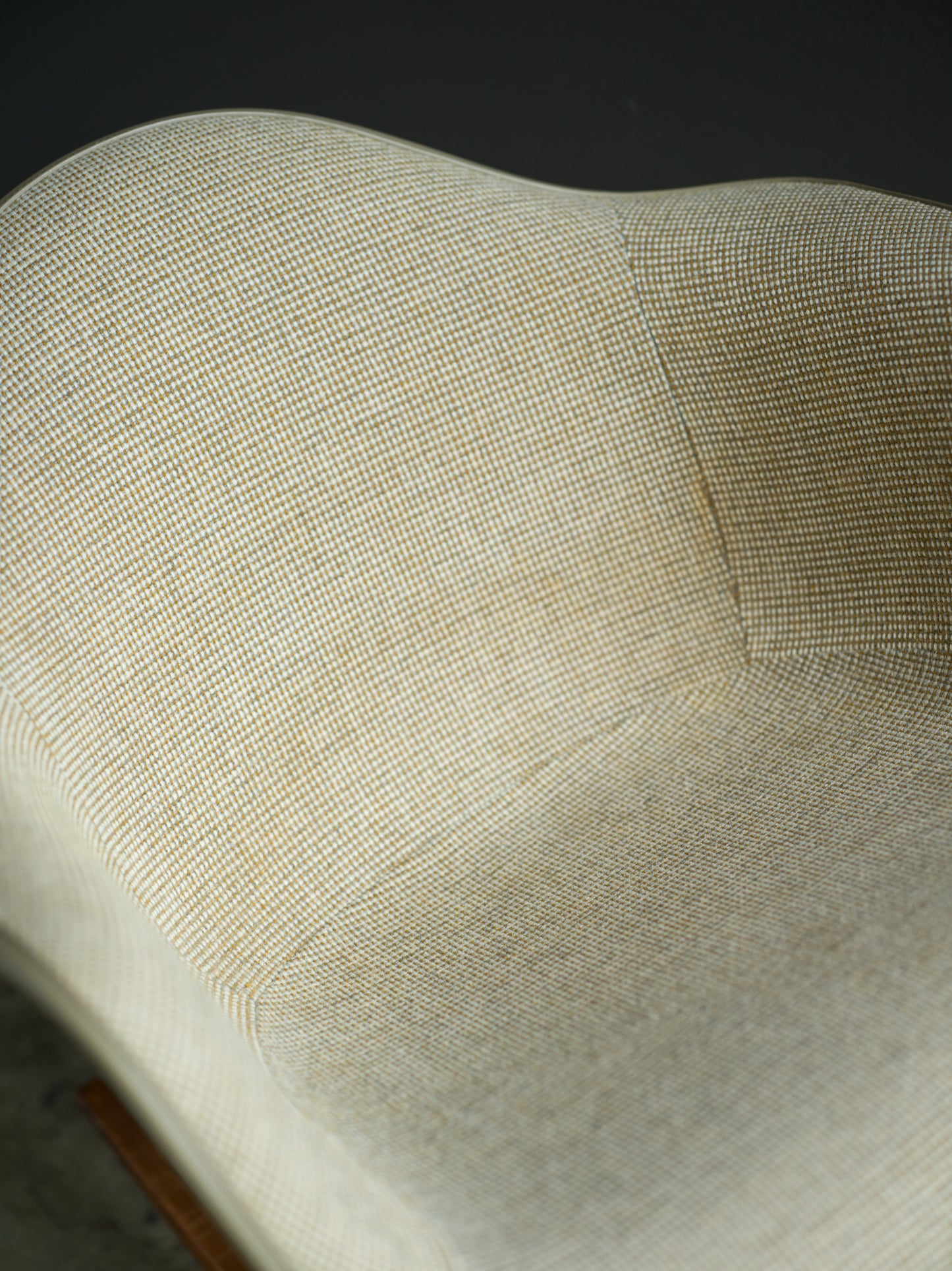 Charles & Ray Eames RAR klädd fiberglas, Herman Miller collection.