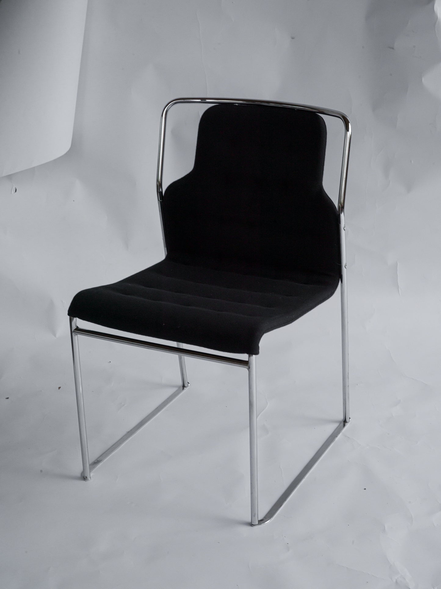 Bruno Mathsson Mio 408 Svart ullklädsel.