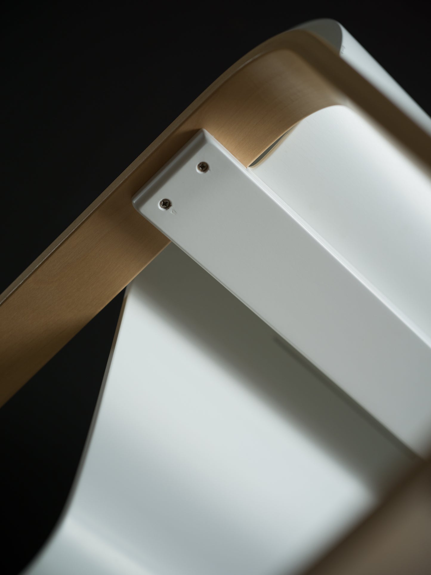 Alvar Aalto fåtölj 41 "Paimio" för Artek